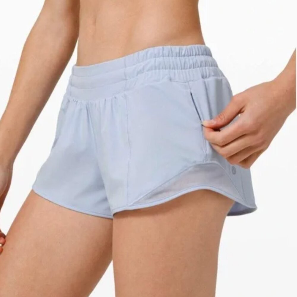 Lululemon Hottie Hot Lined Shorts 2.5" Size 2